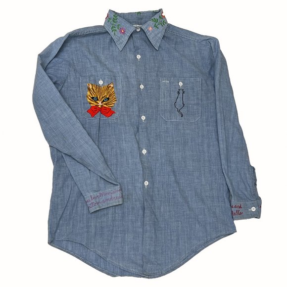Vintage 1970s Chambray Button Down Shirt | Embroidered Floral + Cats Women's M/L - Picture 2 of 13